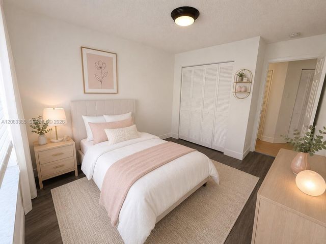 837 Tanglewood Cir ., Weston, FL 33327