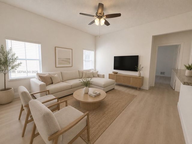 837 Tanglewood Cir ., Weston, FL 33327