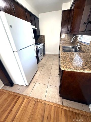 807 3rd Street E, Santa Monica, CA 90403