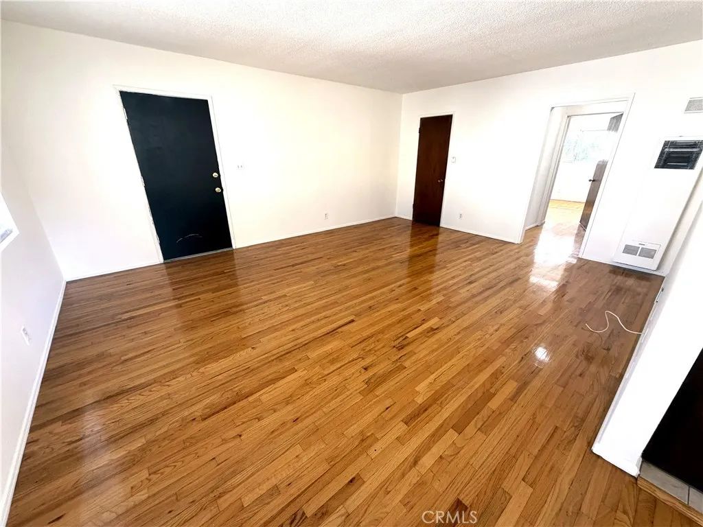 807 3rd Street E, Santa Monica, CA 90403