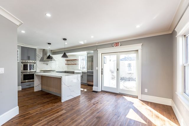 79 Huron Cir, Boston, MA 02124