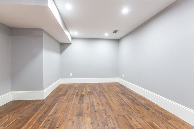 79 Huron Cir, Boston, MA 02124