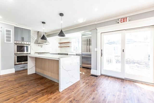 79 Huron Cir, Boston, MA 02124