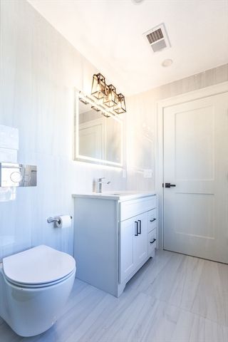 79 Huron Cir, Boston, MA 02124