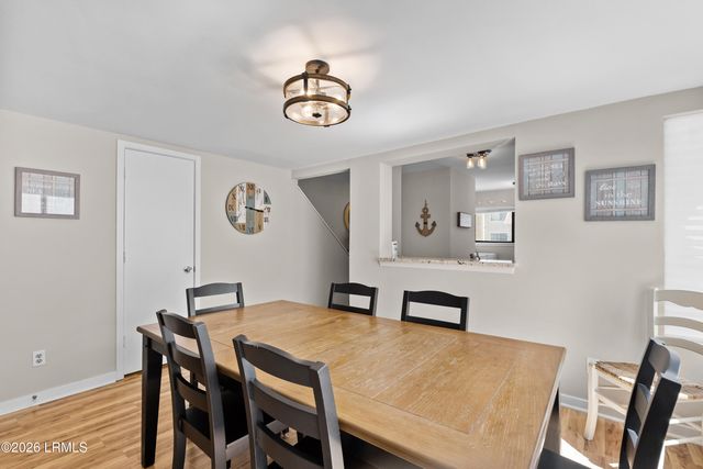15 Deallyon Ave Apt 24, Hilton Head Island, SC 29928