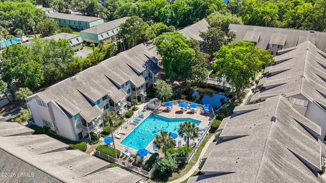15 Deallyon Ave Apt 24, Hilton Head Island, SC 29928