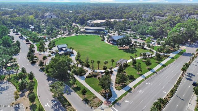 15 Deallyon Ave Apt 24, Hilton Head Island, SC 29928