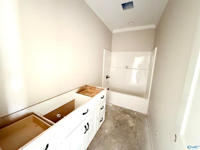 1010 Worton Grange SW, Decatur, AL 35603