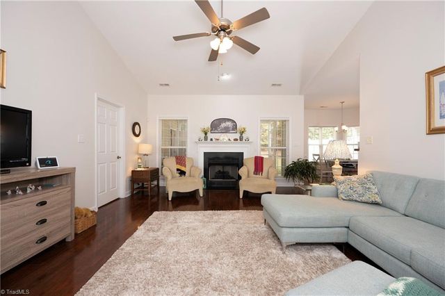 401 Peace Rollins Court, Kernersville, NC 27284