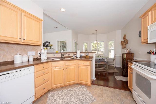 401 Peace Rollins Court, Kernersville, NC 27284