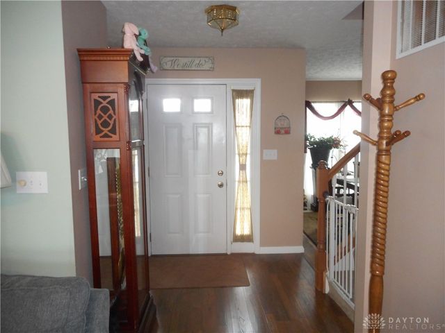 2549 Fawn Drive, Fairborn, OH 45324