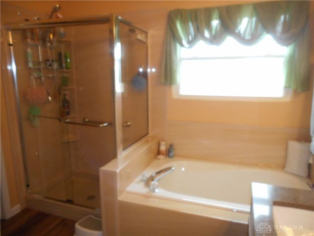 2549 Fawn Drive, Fairborn, OH 45324