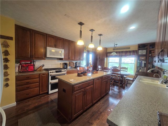 2549 Fawn Drive, Fairborn, OH 45324
