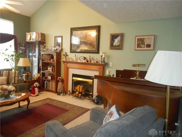 2549 Fawn Drive, Fairborn, OH 45324