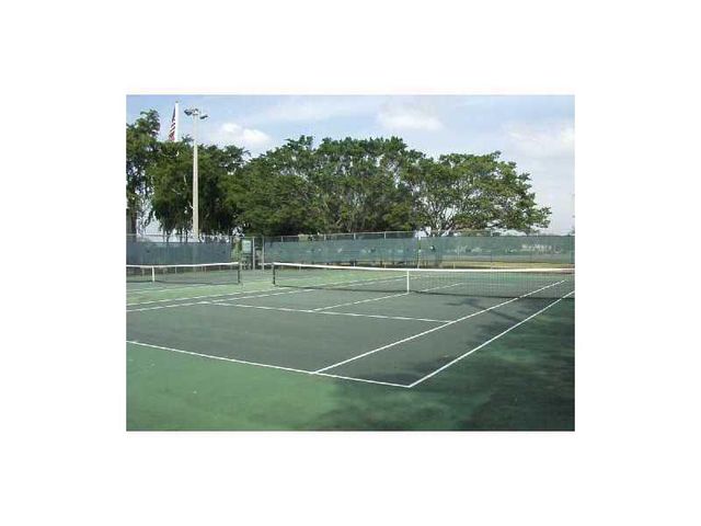 6729 Coral Lake Drive 6729, Margate, FL 33063