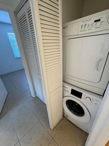 6729 Coral Lake Drive 6729, Margate, FL 33063