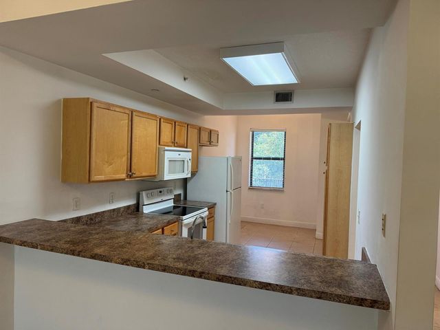 6729 Coral Lake Drive 6729, Margate, FL 33063