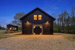 356 W Oak Grove Road NW, Adairsville, GA 30103
