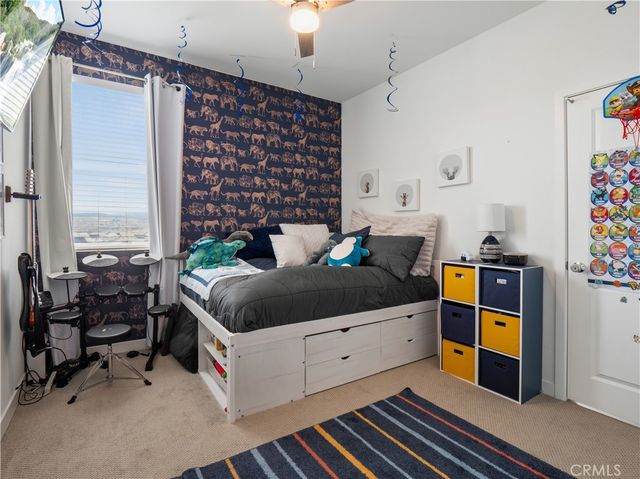 27013 Hummingbird Lane, Valencia, CA 91381