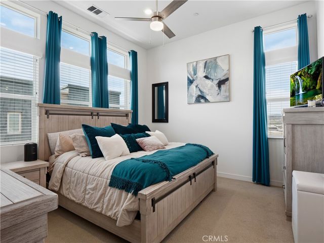 27013 Hummingbird Lane, Valencia, CA 91381