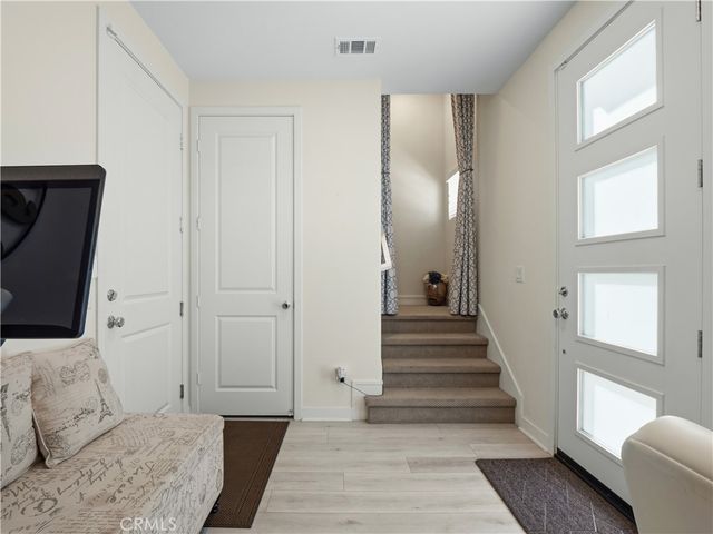 27013 Hummingbird Lane, Valencia, CA 91381