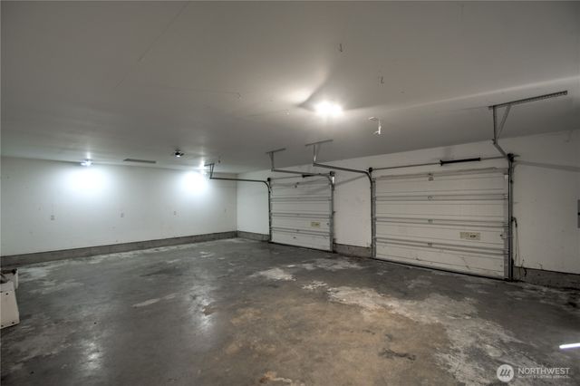7028 Boston Harbor Road NE, Olympia, WA 98506