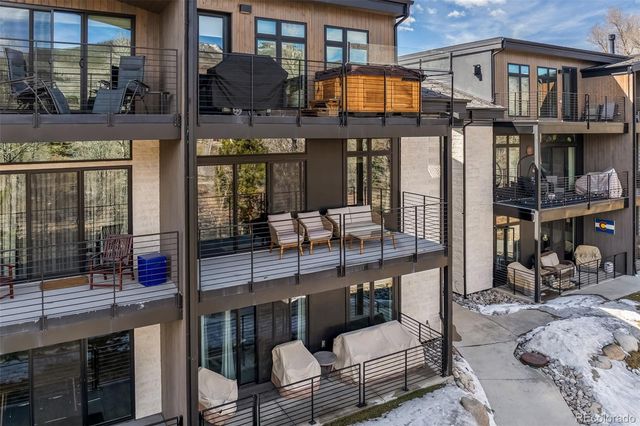 930 Blue River Parkway 821, Silverthorne, CO 80498