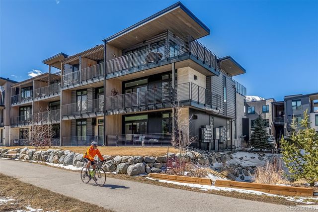 930 Blue River Parkway 821, Silverthorne, CO 80498