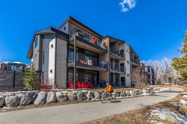 930 Blue River Parkway 821, Silverthorne, CO 80498