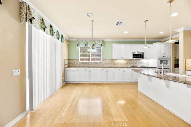 39894 Camden Court, Temecula, CA 92591