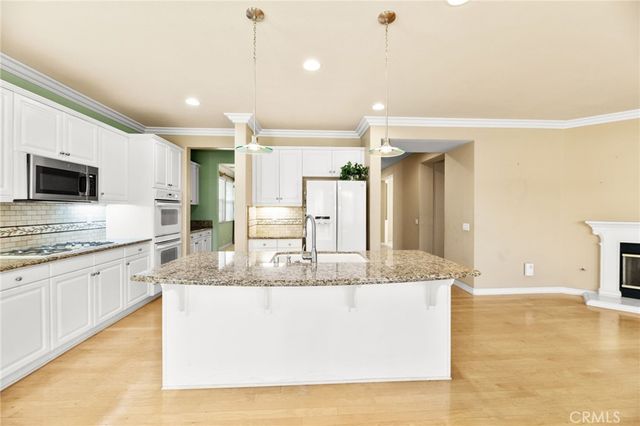 39894 Camden Court, Temecula, CA 92591