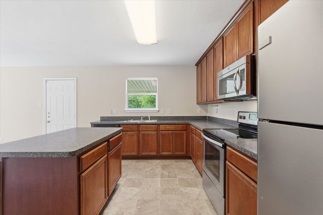 3009 Dusty Oak Drive, Dallas, TX 75227