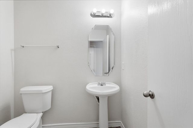 3009 Dusty Oak Drive, Dallas, TX 75227