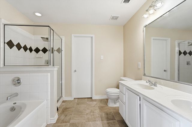 3009 Dusty Oak Drive, Dallas, TX 75227