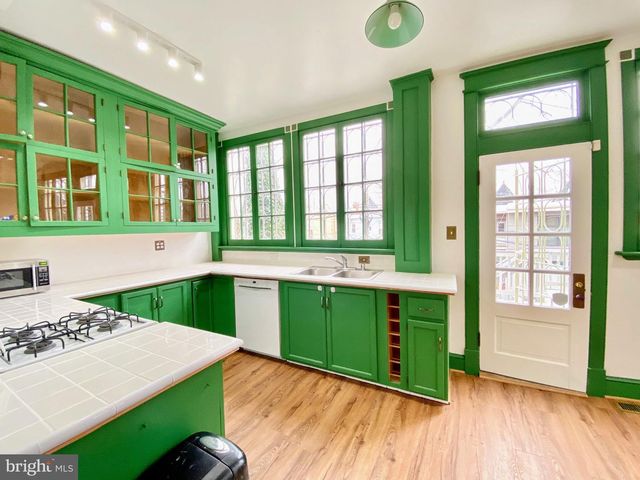 140 BRYANT ST NW, Washington, DC 20001