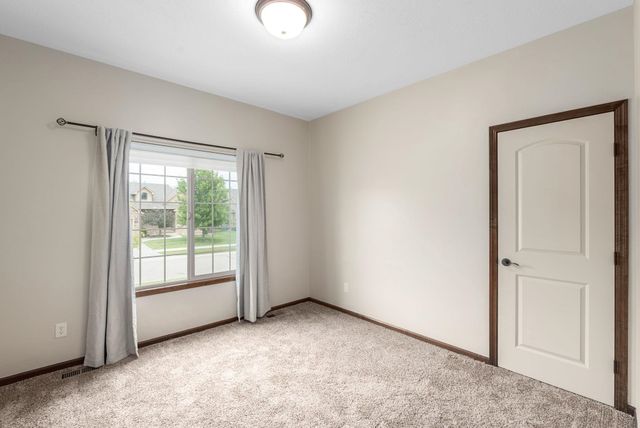 1013 E Rosemont Ct, Andover, KS 67002