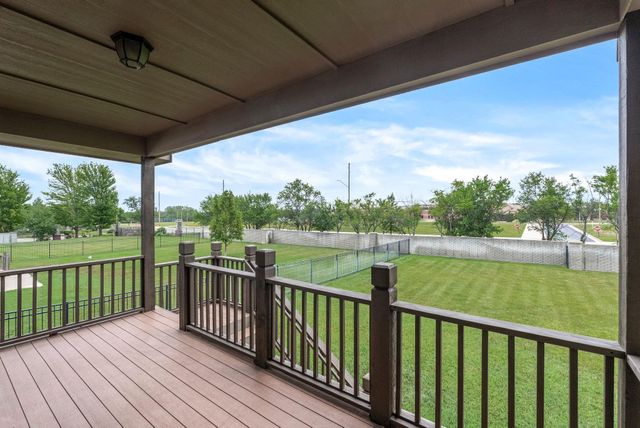 1013 E Rosemont Ct, Andover, KS 67002