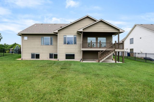 1013 E Rosemont Ct, Andover, KS 67002