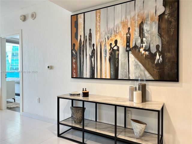 200 Biscayne Boulevard Way 3610, Miami, FL 33131