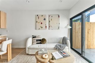 1/2 N Kingsley, Los Angeles, CA 90027