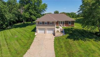 2 Tara Lane, Faucett, MO 64448