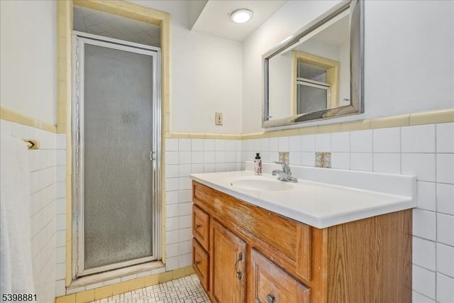 14 Skylark Rd, Springfield Twp., NJ 07081