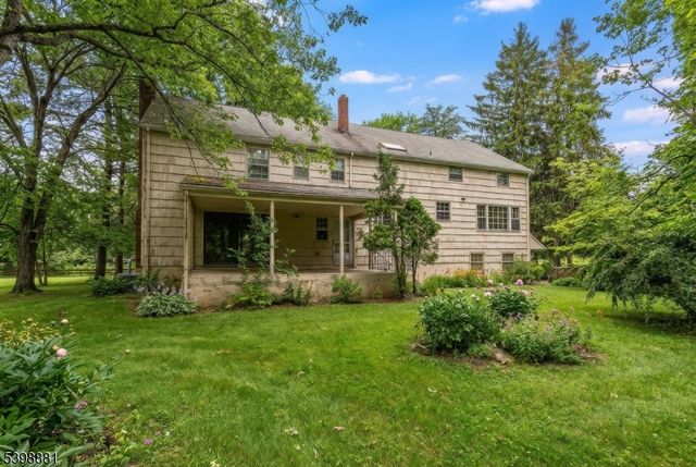 14 Skylark Rd, Springfield Twp., NJ 07081