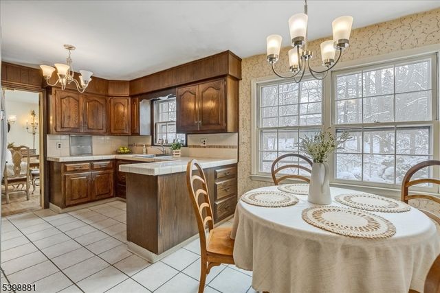 14 Skylark Rd, Springfield Twp., NJ 07081