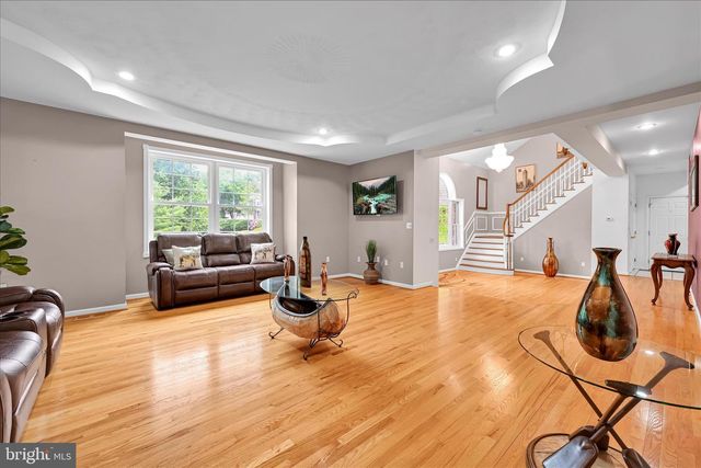 1289 OAK TERRACE LN, Pottsville, PA 17901