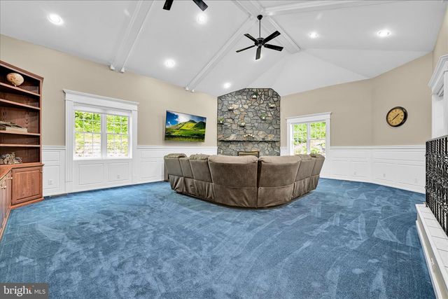 1289 OAK TERRACE LN, Pottsville, PA 17901