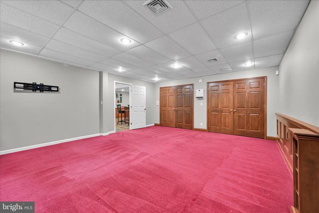1289 OAK TERRACE LN, Pottsville, PA 17901