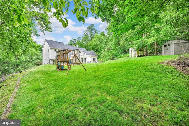 1289 OAK TERRACE LN, Pottsville, PA 17901