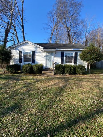 616 Gracey Ave, Clarksville, TN 37040