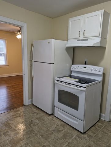 616 Gracey Ave, Clarksville, TN 37040